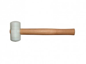 киянка круглая 50 мм Stubai киянка круглая 50 мм STUBAI служит для кровельных и жестяных работ